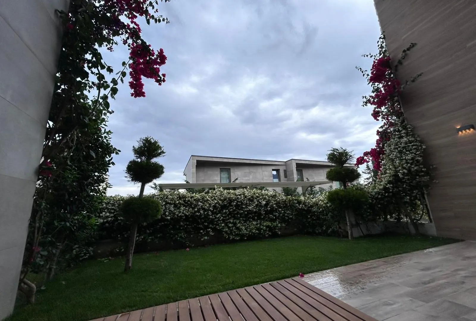 דירה דרמי Olea Family Apt With Garden אלבניה